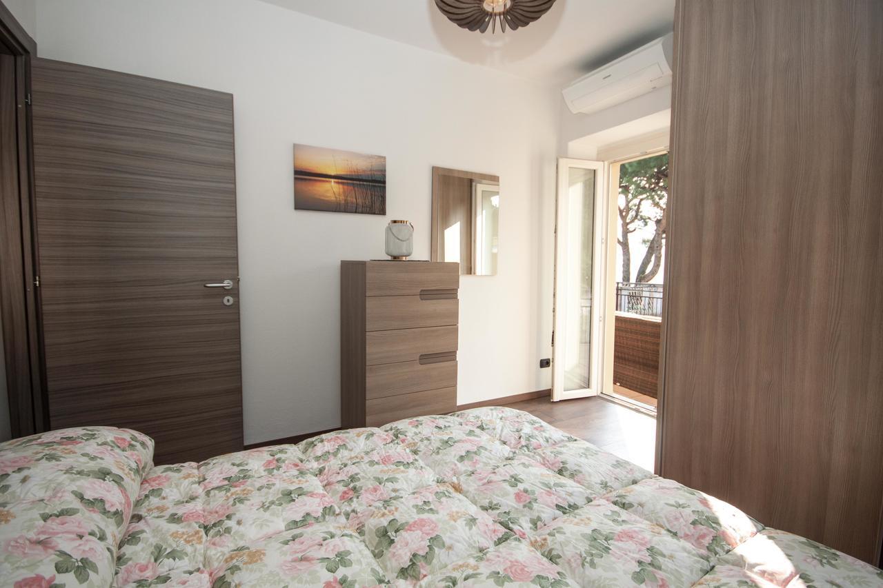Il Golfo Apartment เลนโน ภายนอก รูปภาพ